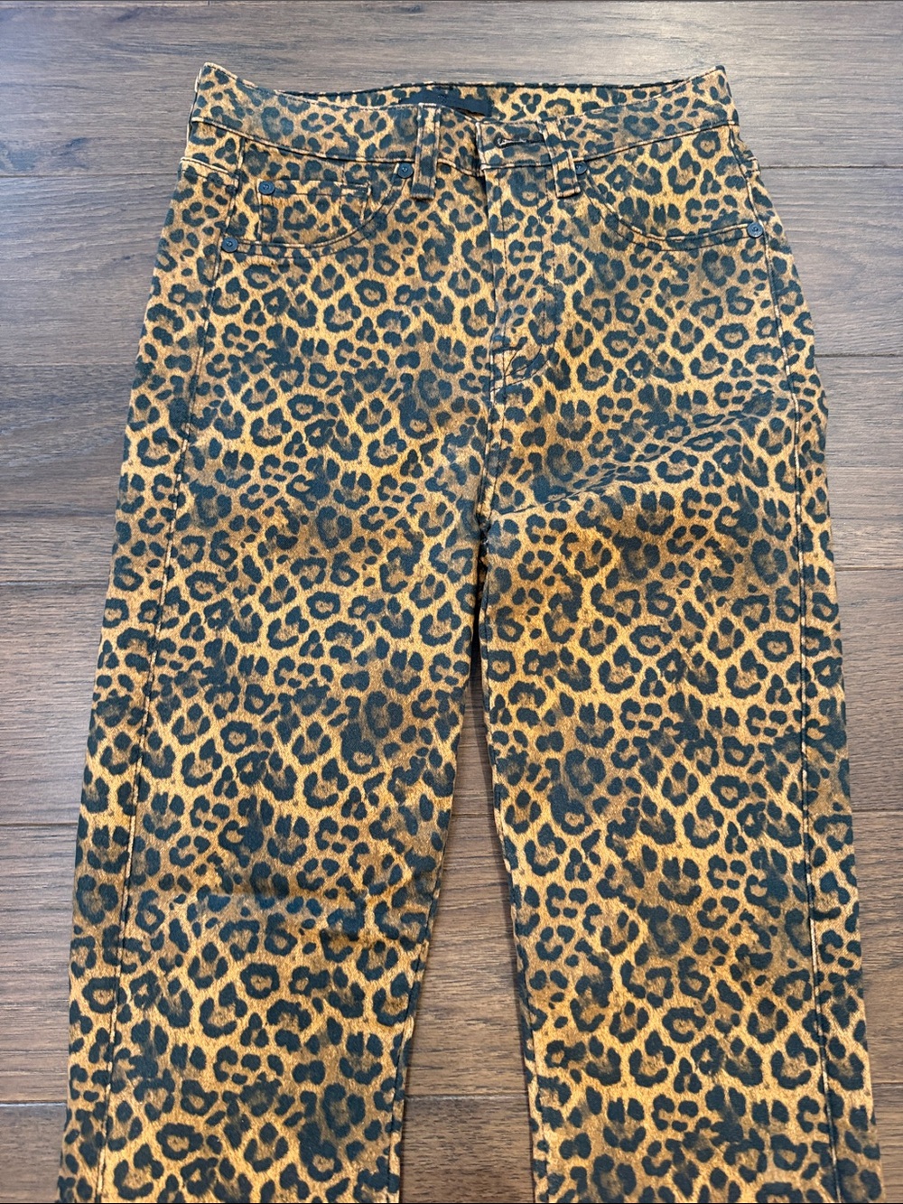 7 For All Mankind Leopard Print Flared Jeans Size 26 - C61-028 - Picture 5 of 8